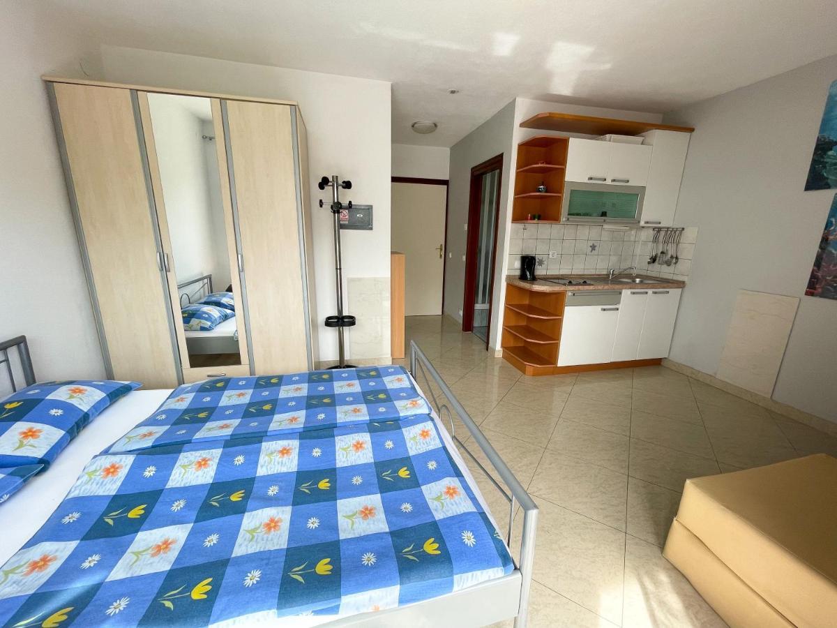 Apartmani Toni Драмаль Экстерьер фото
